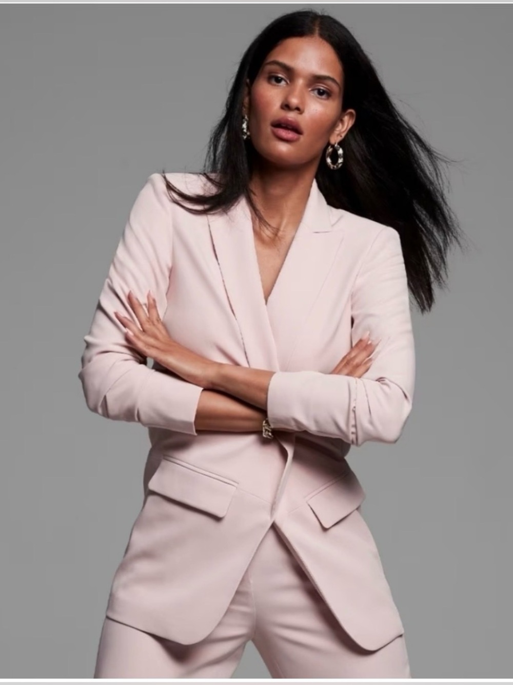 WHBM Relaxed Blazer Rose Smoke in a size 4 NWT